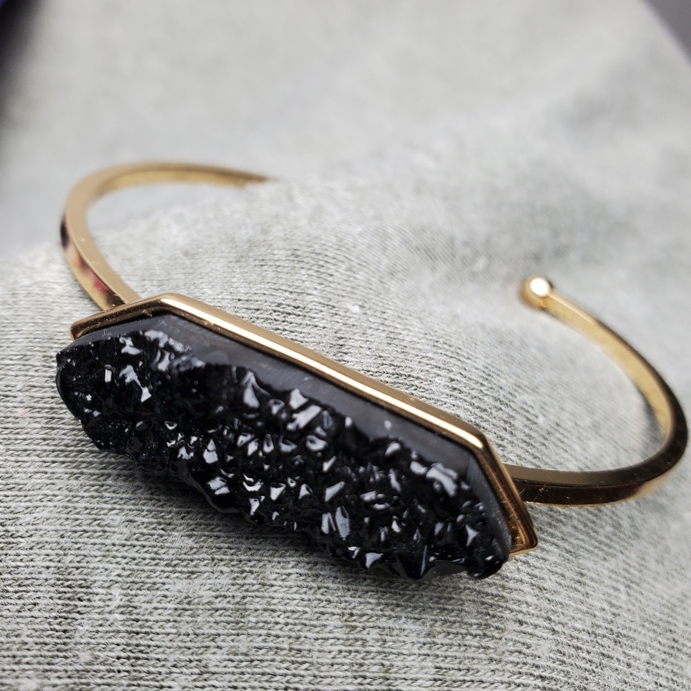 Bracelet - Picture 3 of 3